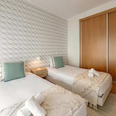 Apartment House Nazare