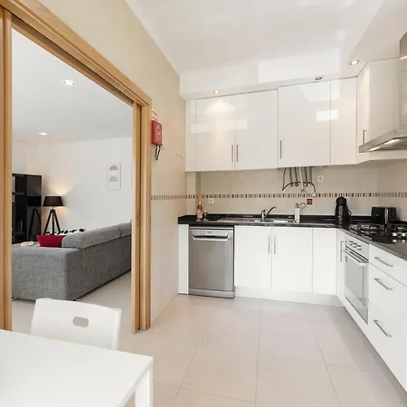 Διαμέρισμα House